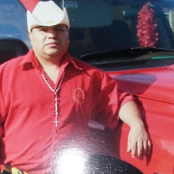 Meet your Posher, Eduardo - Picture 1 of 1